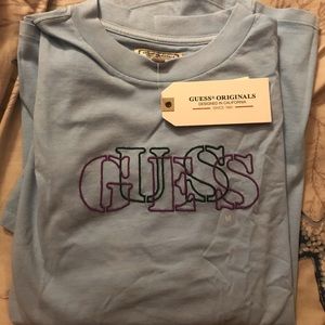 GUESS t-shirt